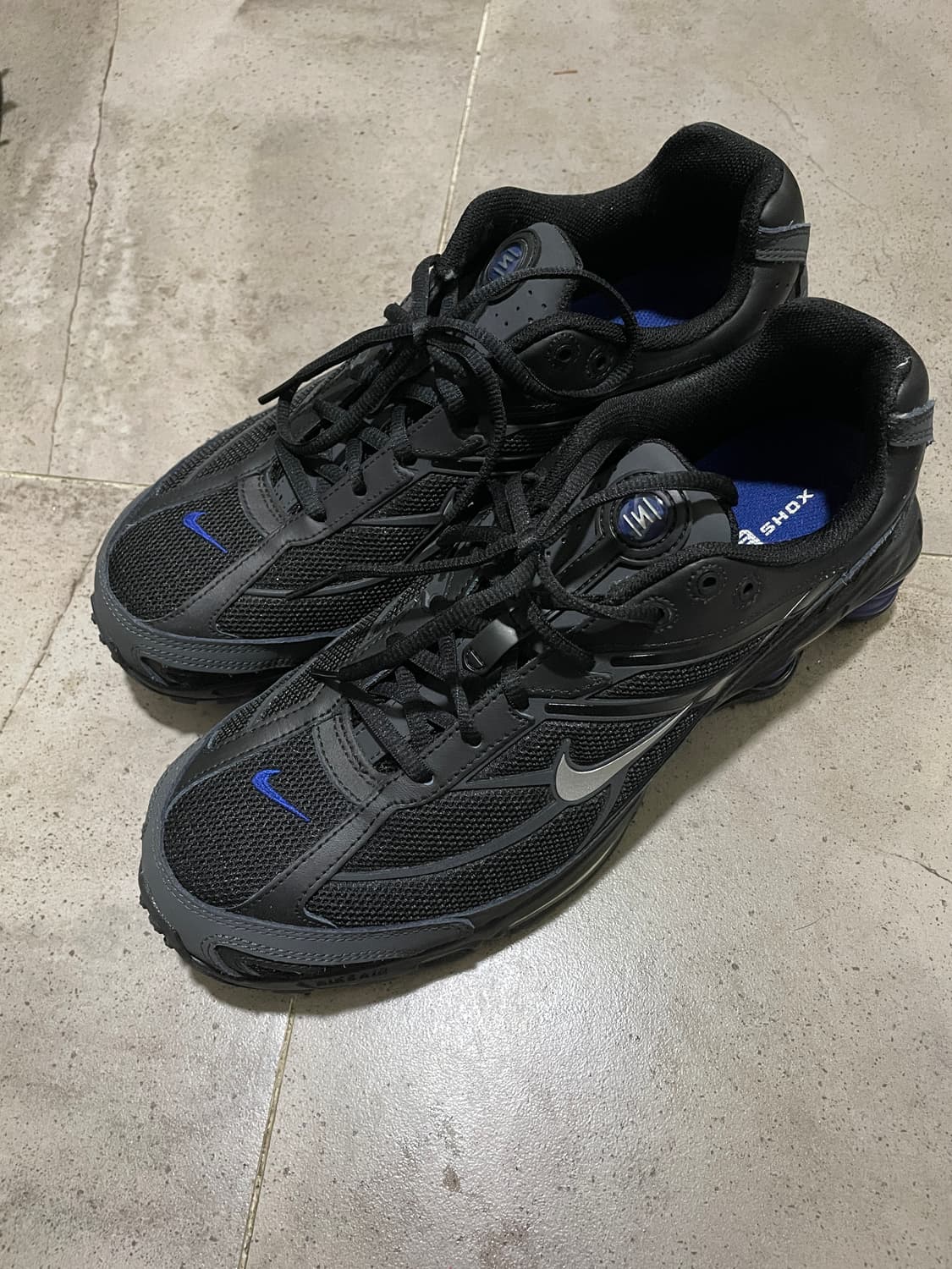 나이키 샥스 라이드 2 블랙 딥 로얄 블루 상품이미지1