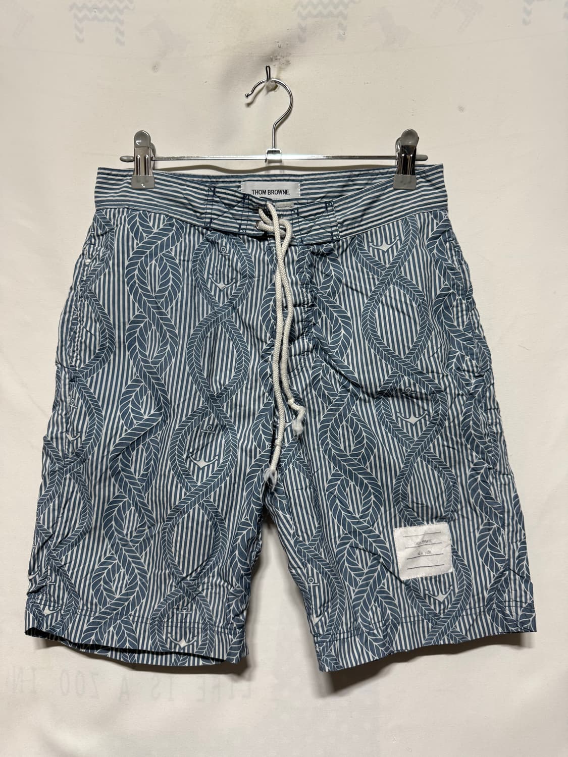 0 톰브라운 스윔팬츠 상품이미지1