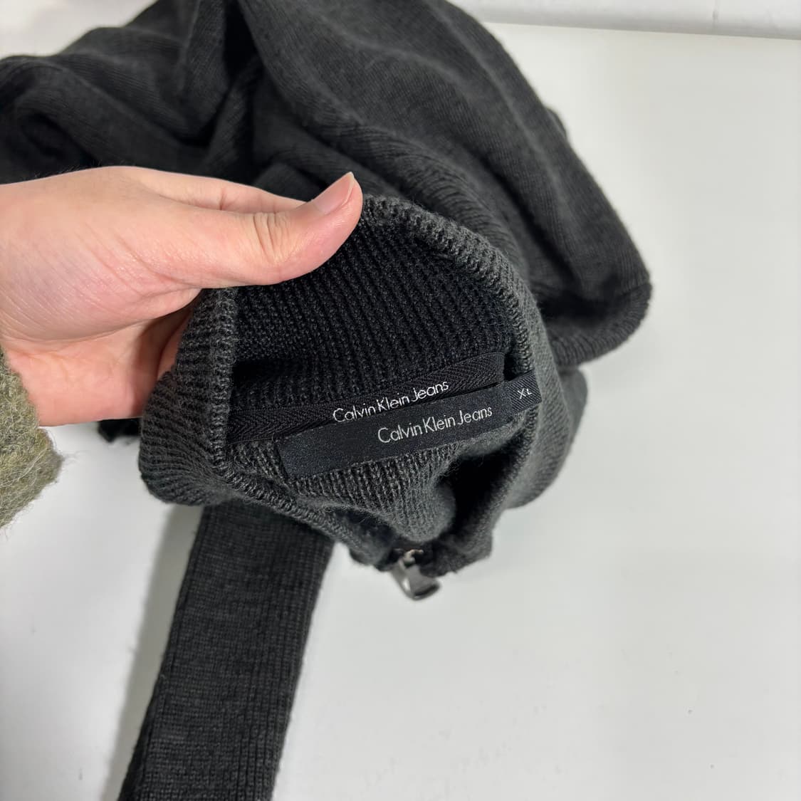 XL 캘빈클라인 CK 재팬 차콜 니트집업 상품이미지5