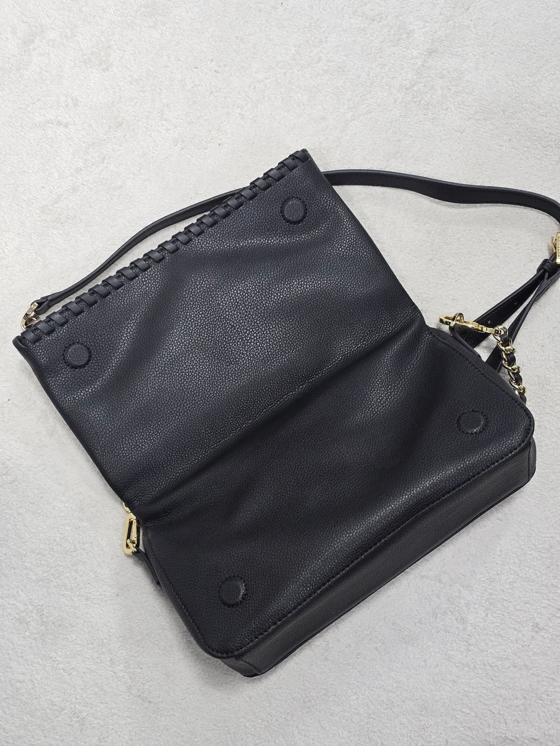 토리버치 마리온 블랙 레더 체인 크로스백 상품이미지3