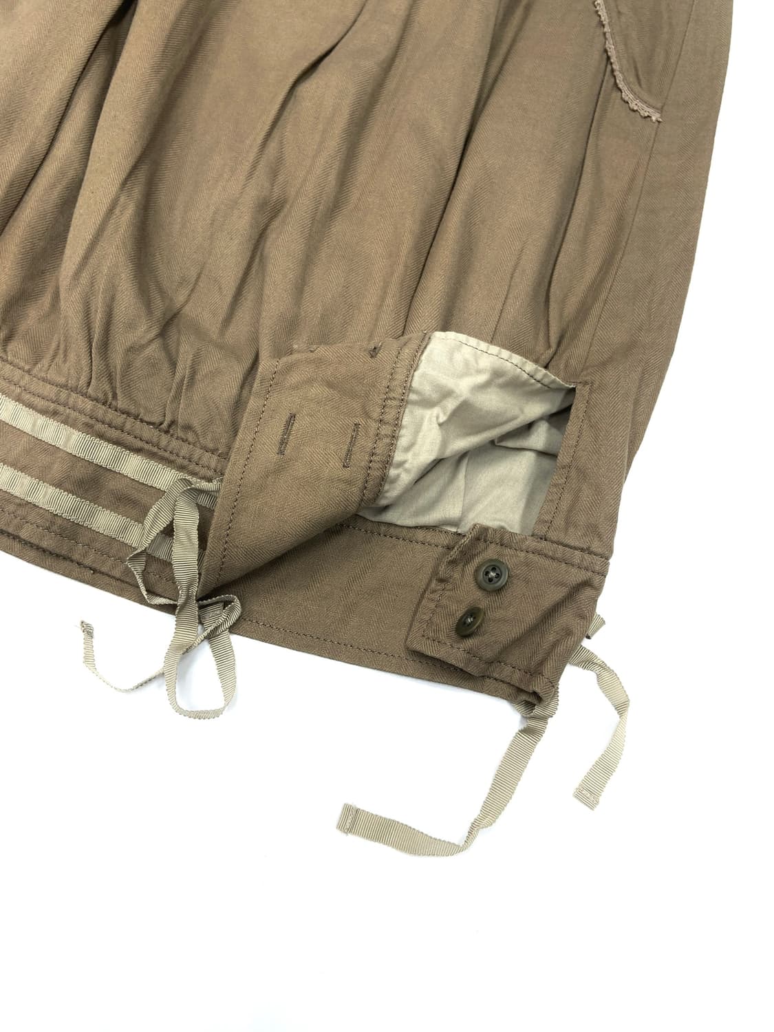 Atsuro tayama brown button skirt 상품이미지5