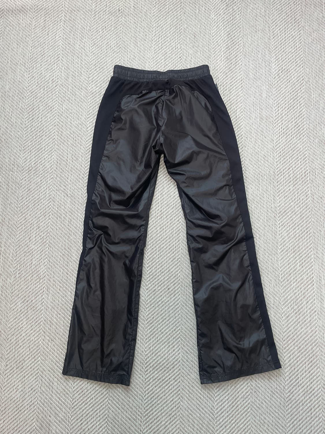 아디다스 브라운 유광 나일론 트랙팬츠 J04136 상품이미지7