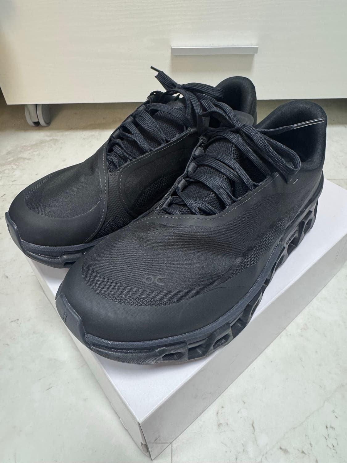 [255] 온러닝 파프 블랙 마그넷 상품이미지1