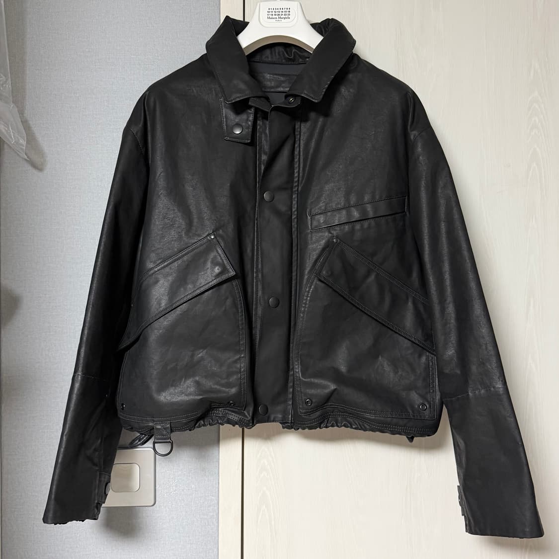 (50)르메르 레인 숏 자켓 오닉스 상품이미지3