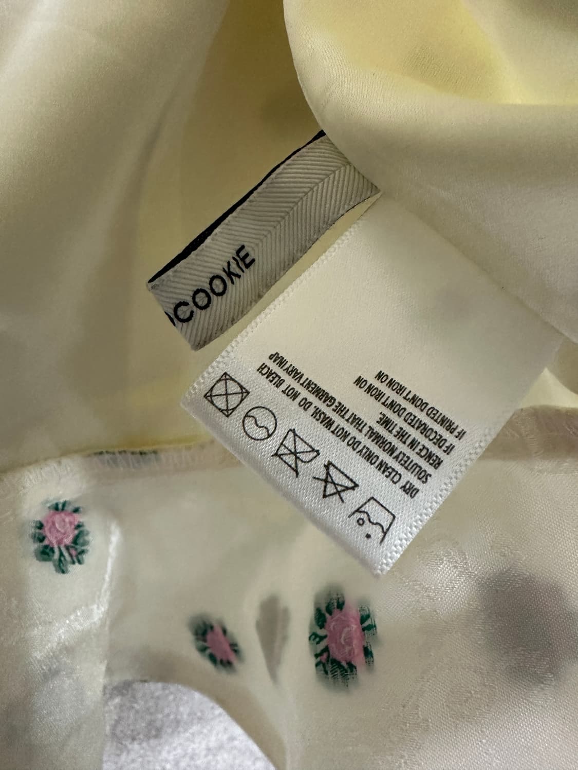 서쿠키 자수 크롭티 상품이미지8