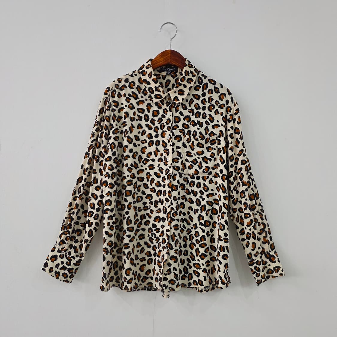 Velvet Heart 레오파트 패턴 셔츠 블라우스 상품이미지1