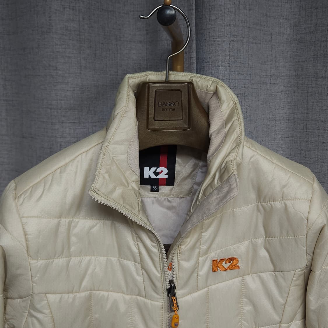 85 ) K2 여성 베이지 경량 패딩 상품이미지2