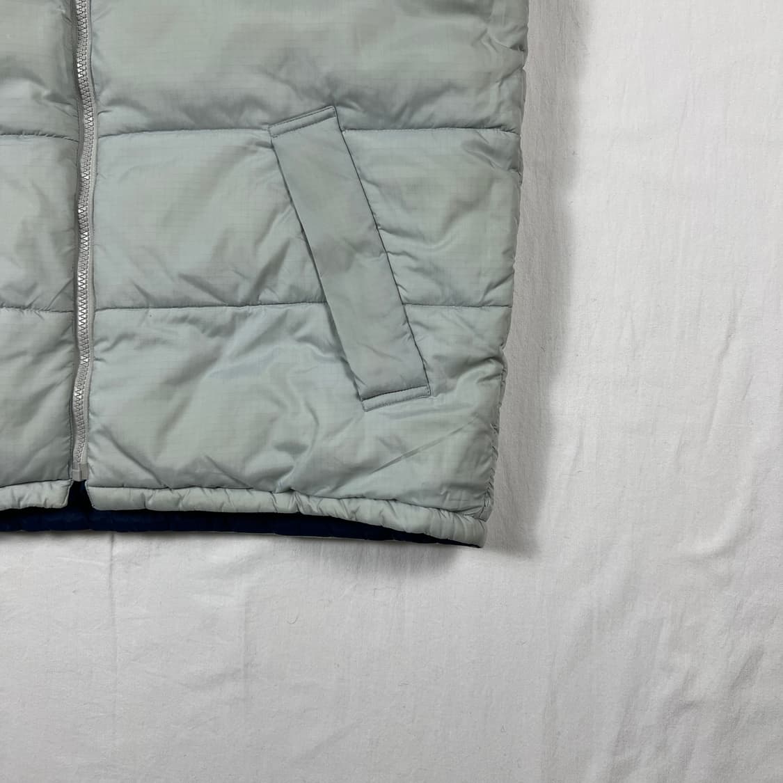 90‘s 헬리한센 hh 빅로고 리버시블 다운 패딩 조끼 상품이미지7