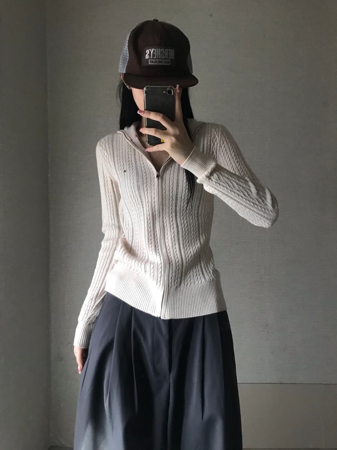 타미힐피거 아이보리 딱붙핏 니트집업 상품이미지3