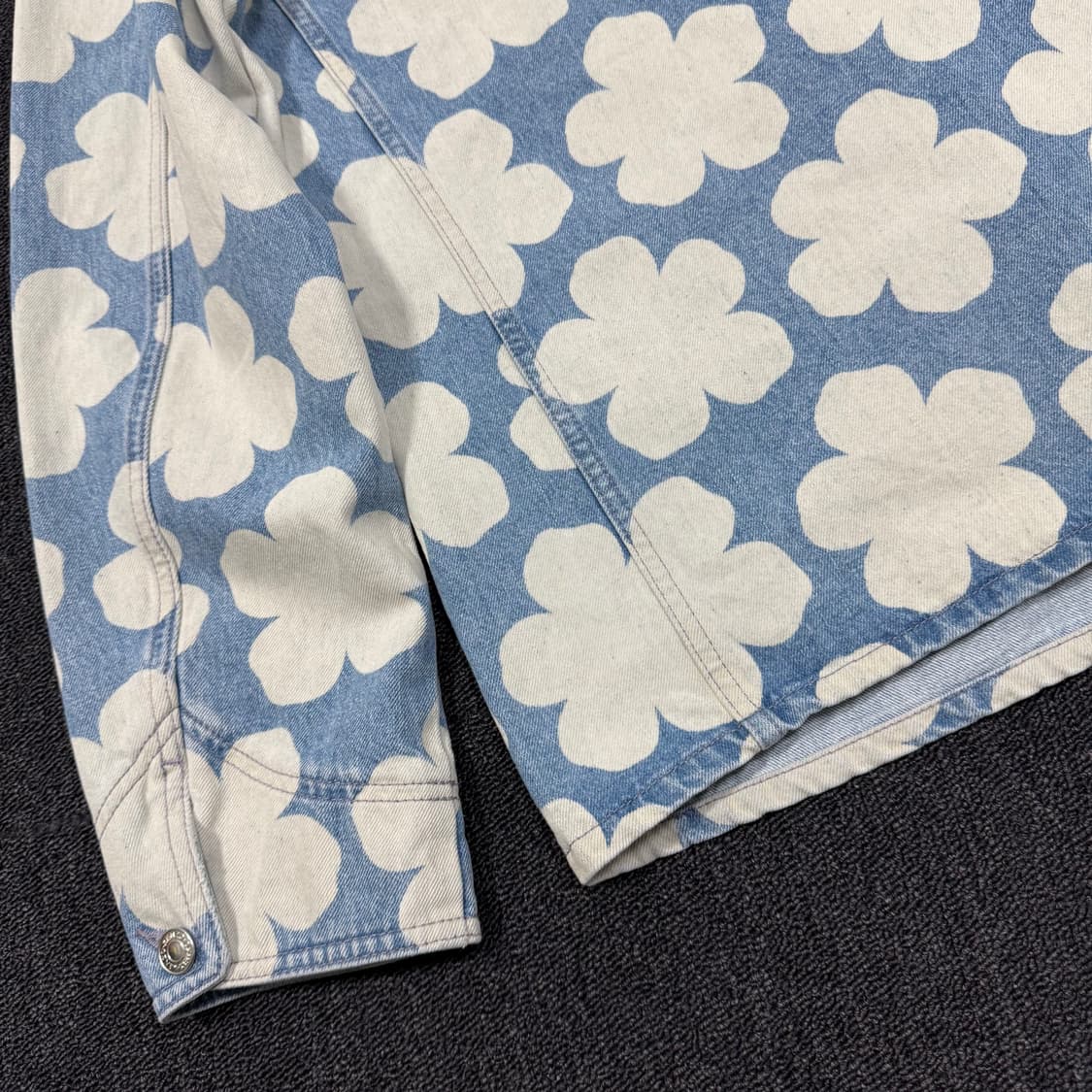 겐조 플라워 하나 닷 데님 셔츠 자켓  상품이미지7