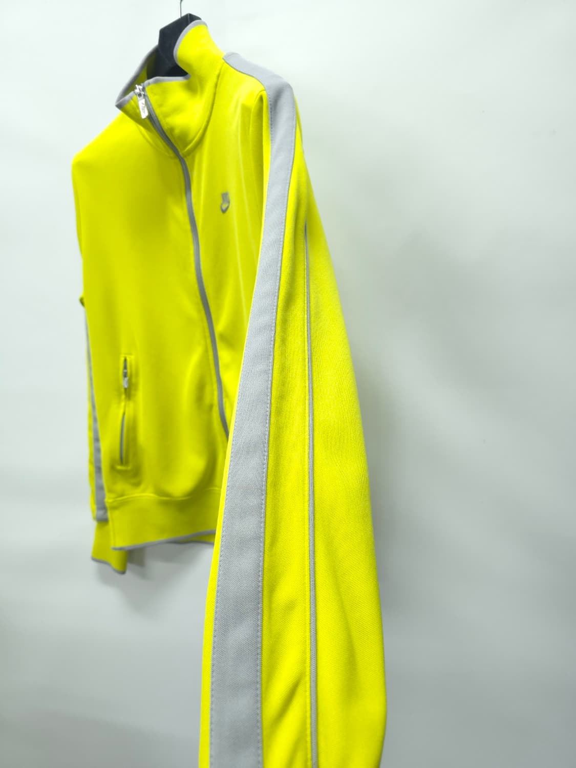 나이키 유니섹스 네온형광 집업 ( 남성95/ 여성66~66반 ) 상품이미지8