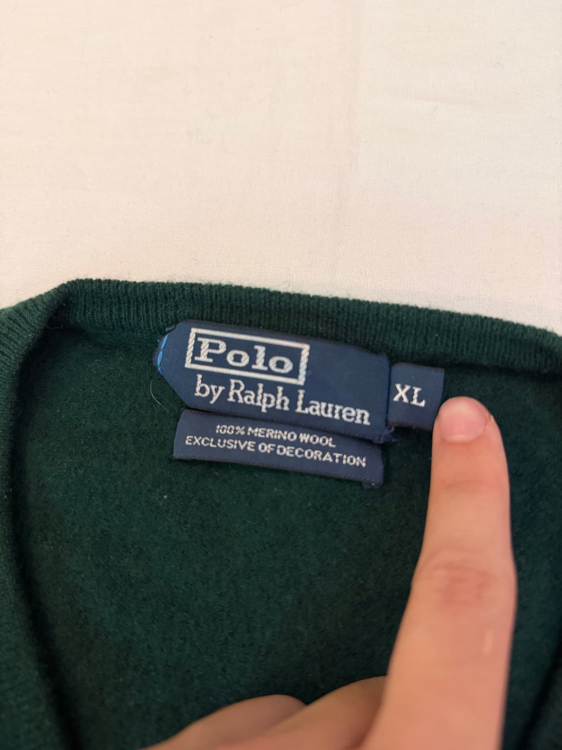 폴로 랄프로렌 메리노 울 브이넥 니트 딥그린 상품이미지3