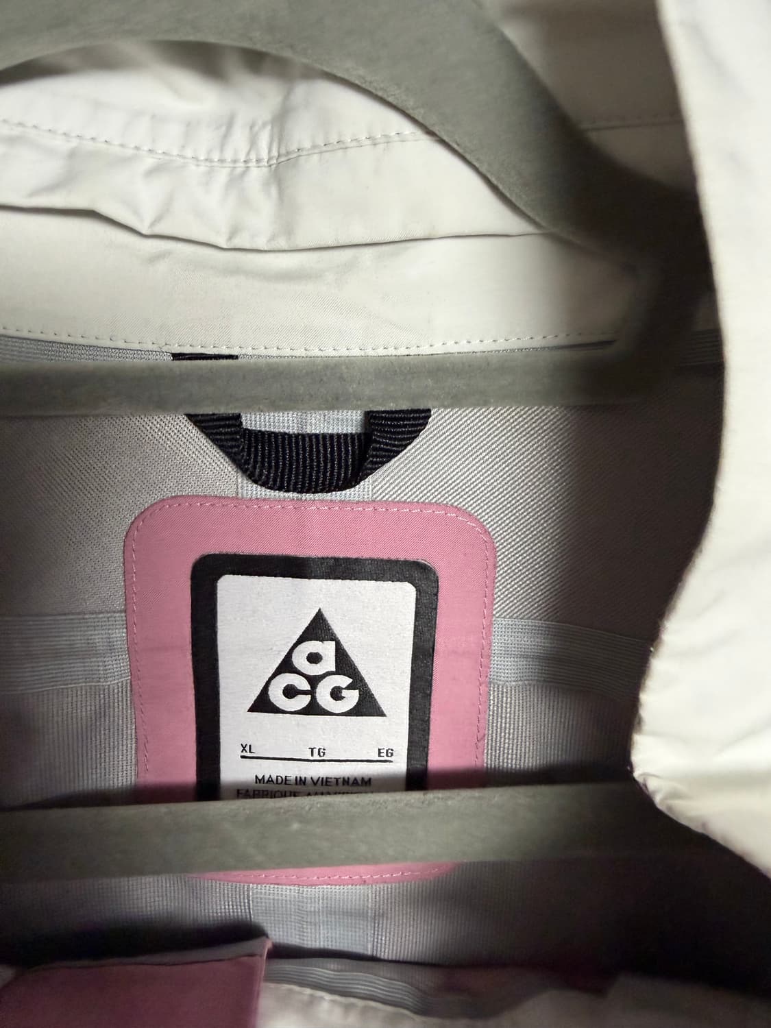 [xl] 나이키 ACG 디플로이 고어텍스 자켓 엘리멘탈 핑크 화이트 상품이미지2