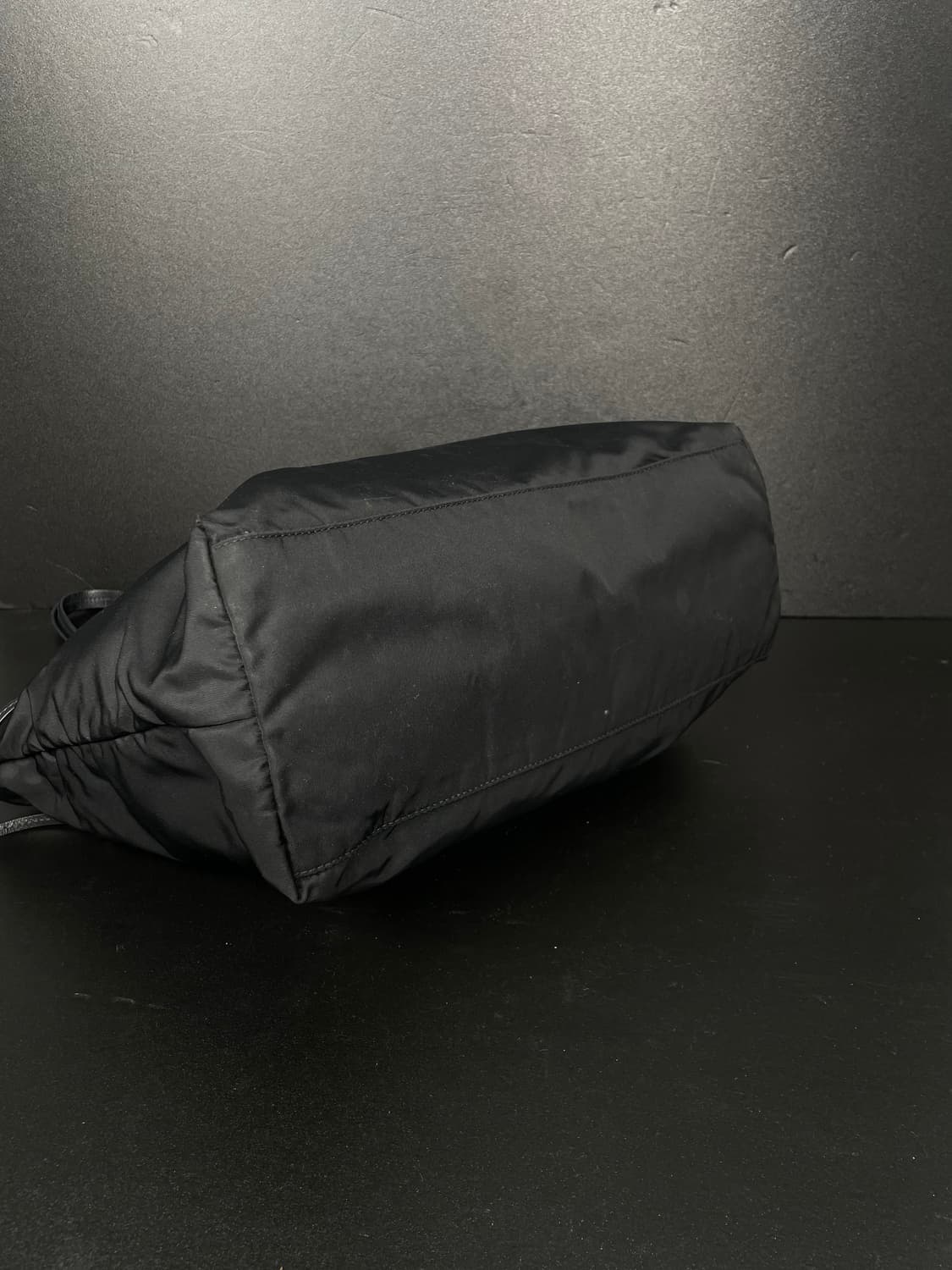 PRADA 프라다 토트 숄더 나일론 가죽 네로 블랙 쇼퍼 백 상품이미지7