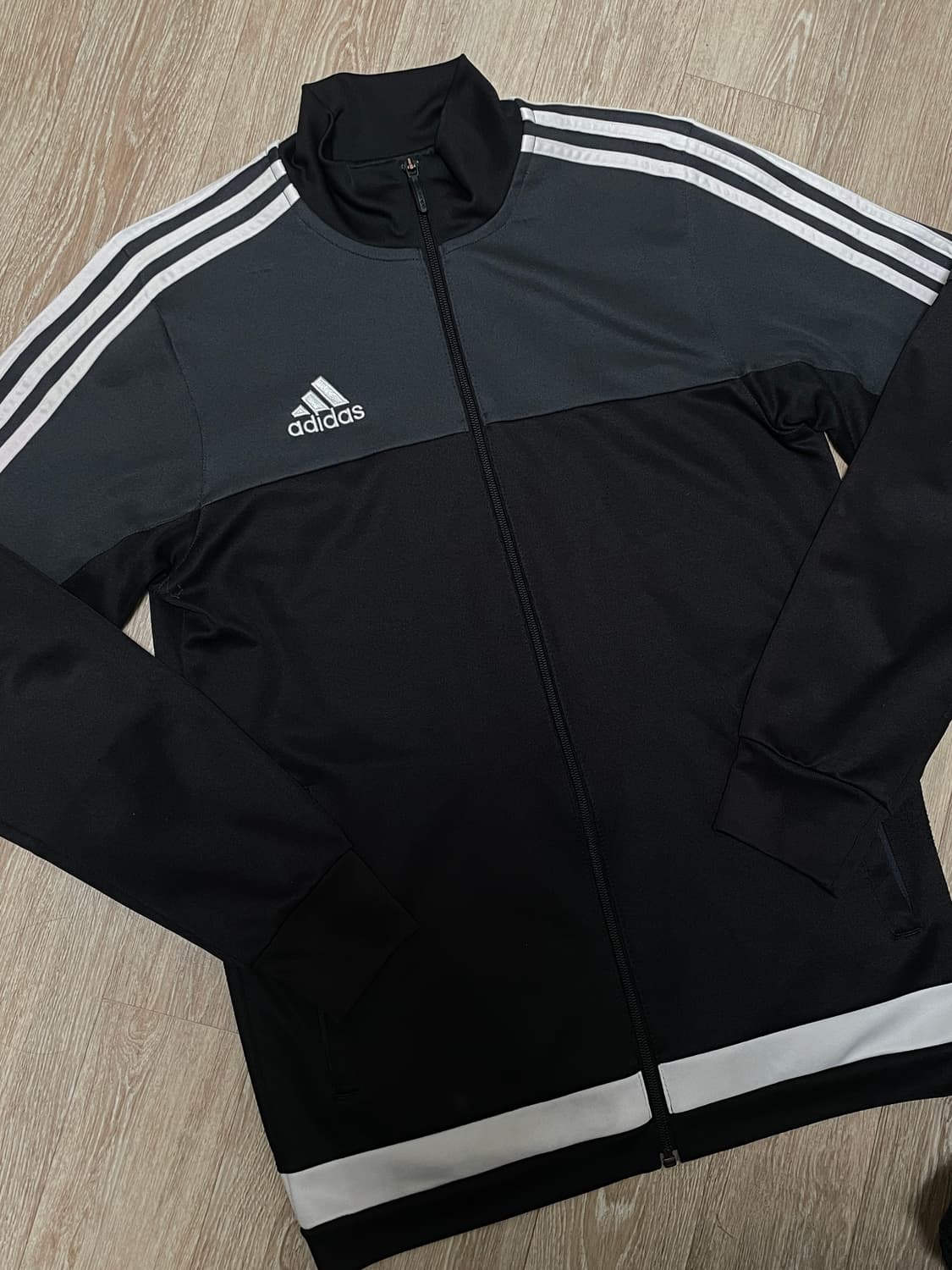 아디다스 블랙 그레이 져지 상품이미지1