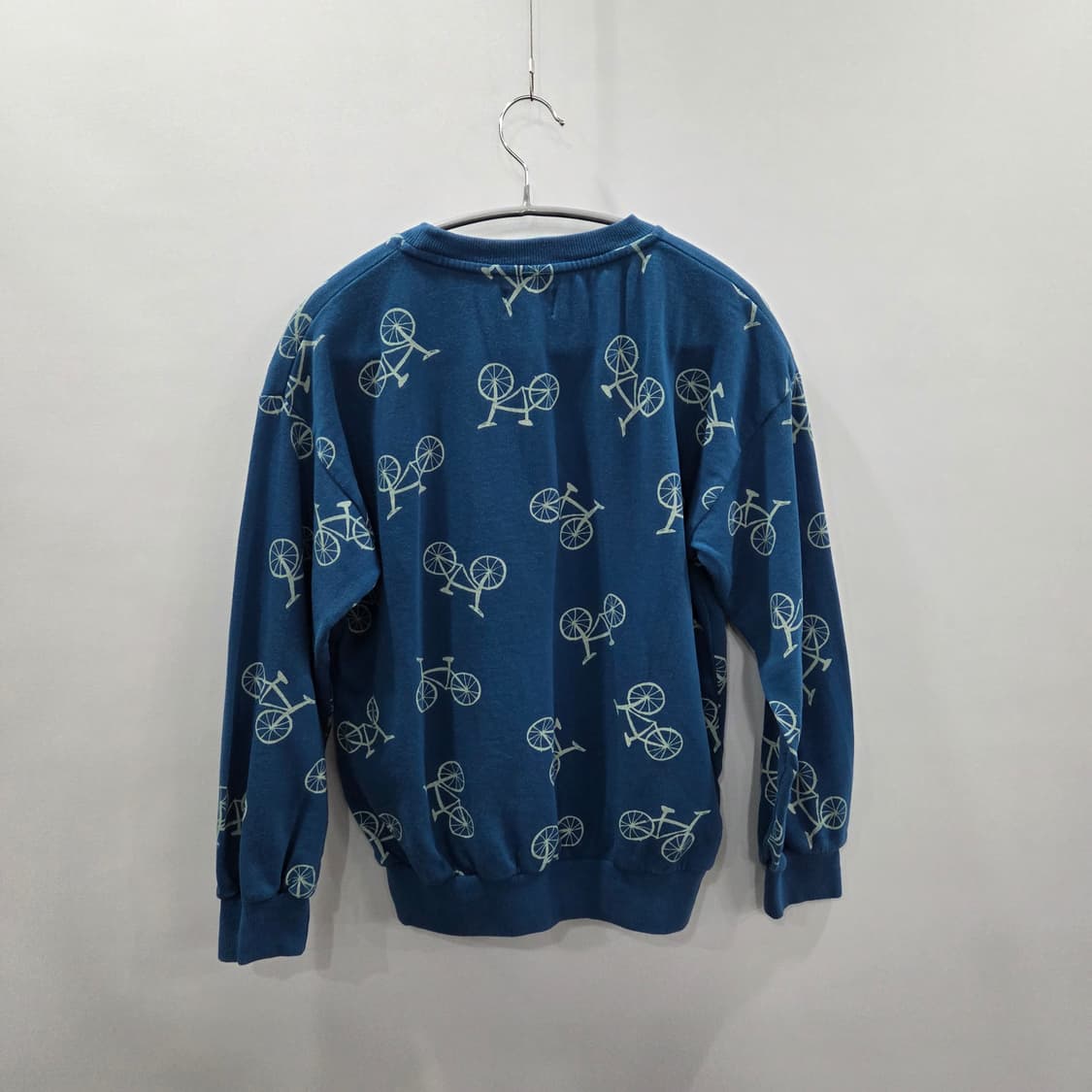 보보쇼즈 키즈 맨투맨 10/11Y 상품이미지4