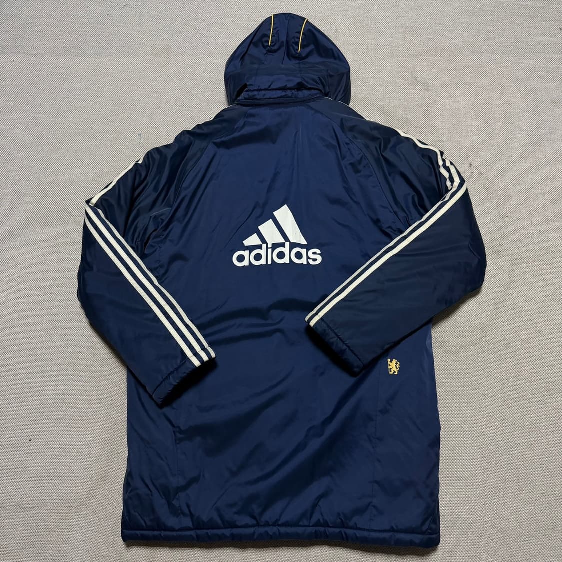 아디다스 첼시FC 올드스쿨 패딩 자켓 상품이미지8