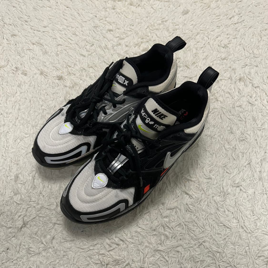 Nike Air VaporMax Evo NRG 상품이미지1