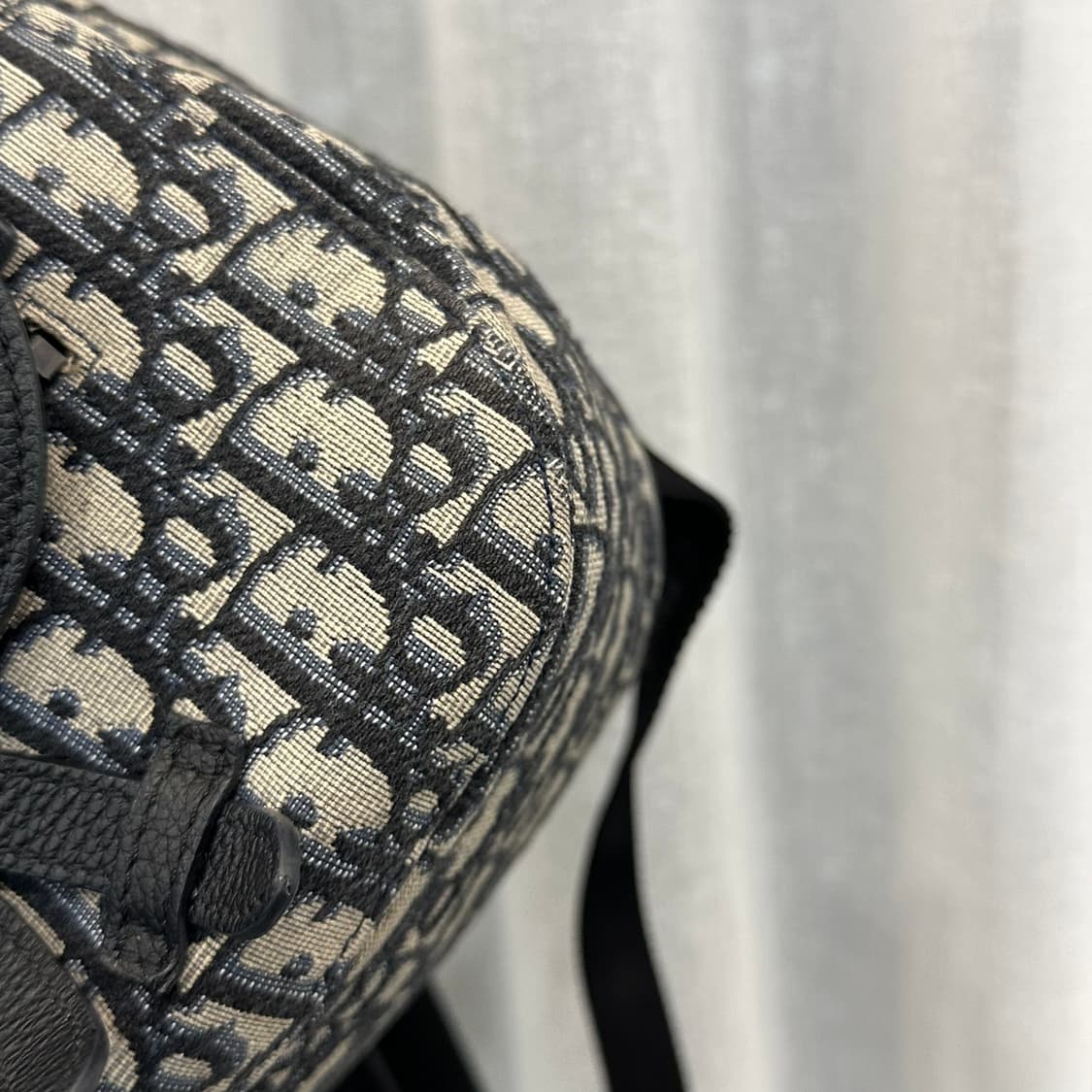 디올 오블리크 갤롭 백팩 상품이미지4