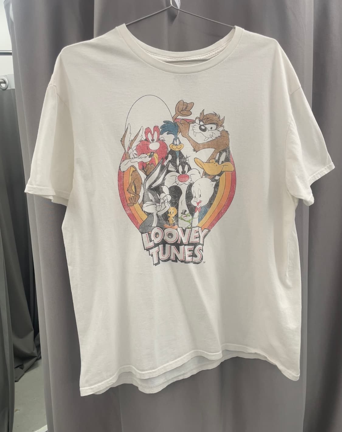 루니툰 프린팅 반팔 티셔츠 상품이미지1