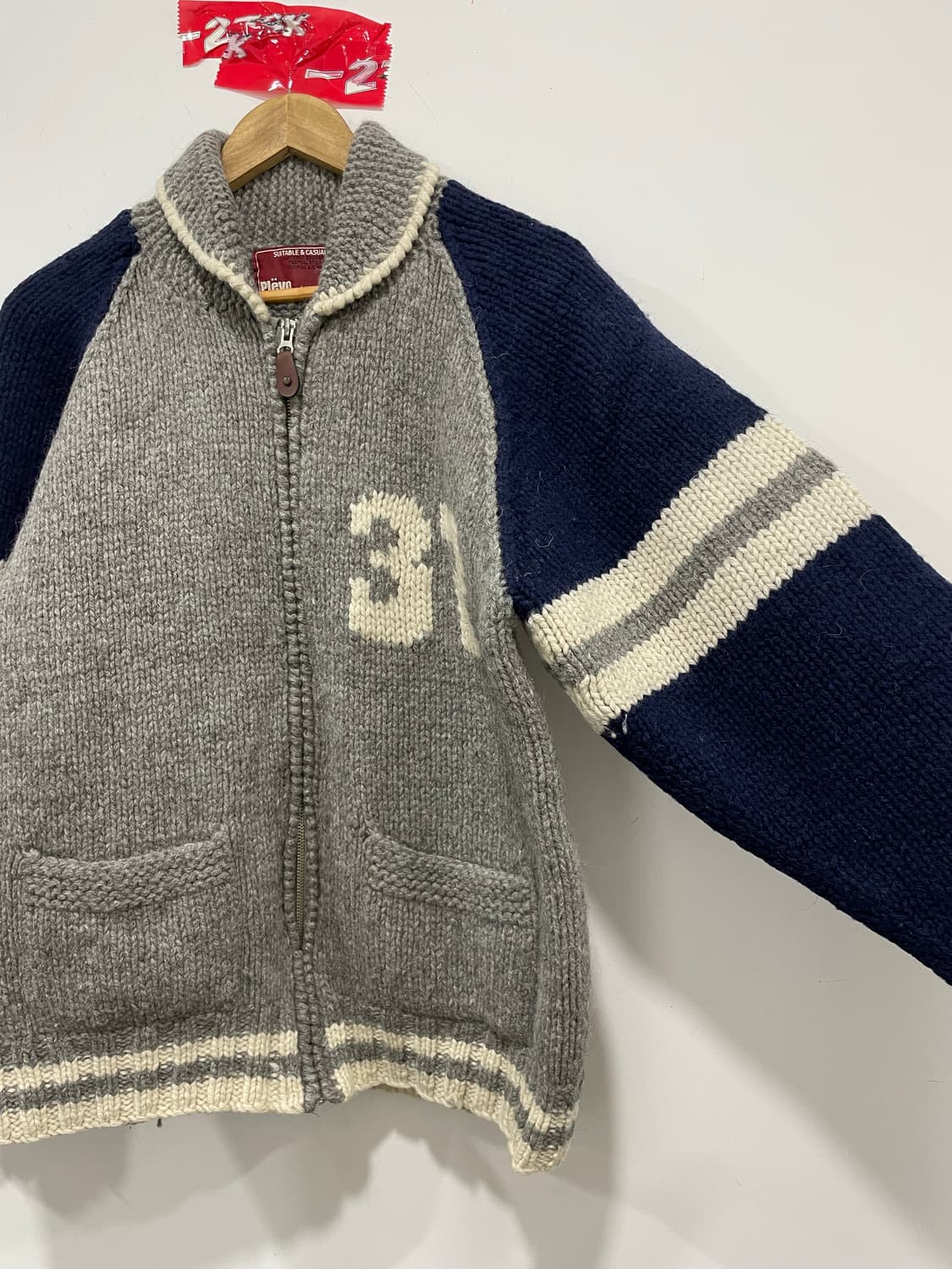 90’s Jpn Plëvo 빅로고 울 숄카라 코위찬 니트집업 상품이미지6