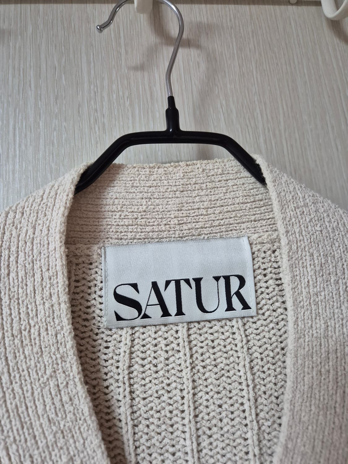 세터 파로 오버 사이즈 부클 가디건  라지 상품이미지4