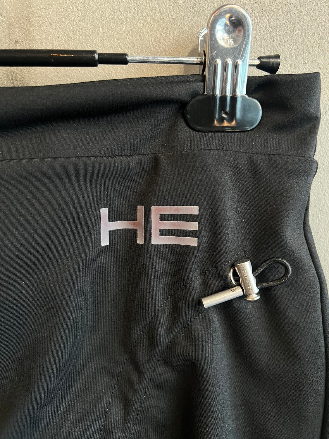 헬리엇 에밀 드로스트링 스커트 상품이미지5