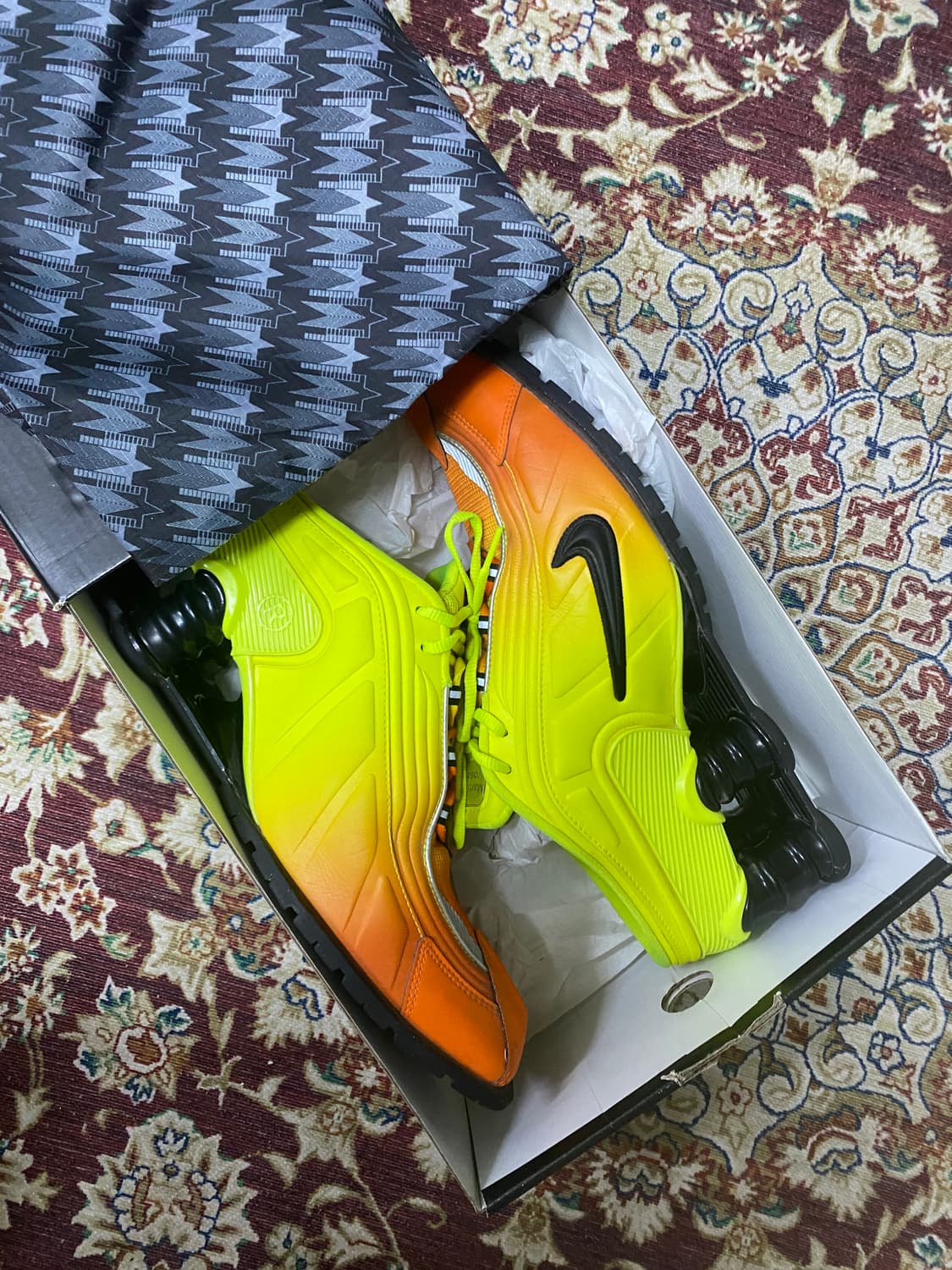 [275] 나이키 x 마틴 로즈 샥스 MR4 세이프티 오렌지 상품이미지4