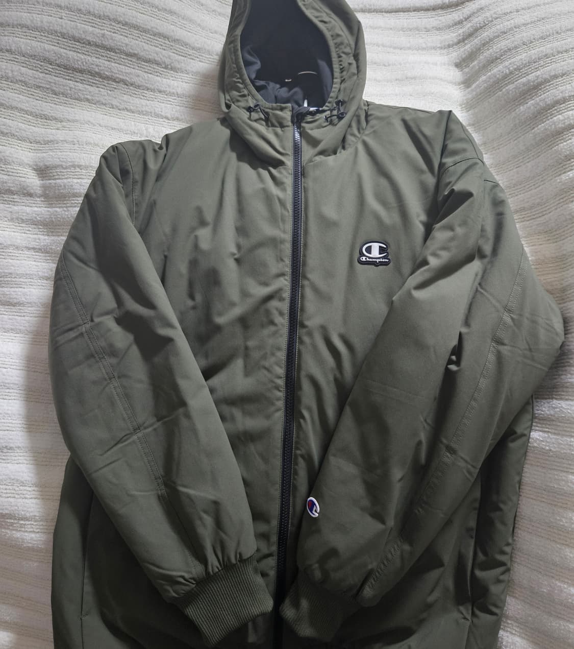 챔피온 경량패딩 M 상품이미지2