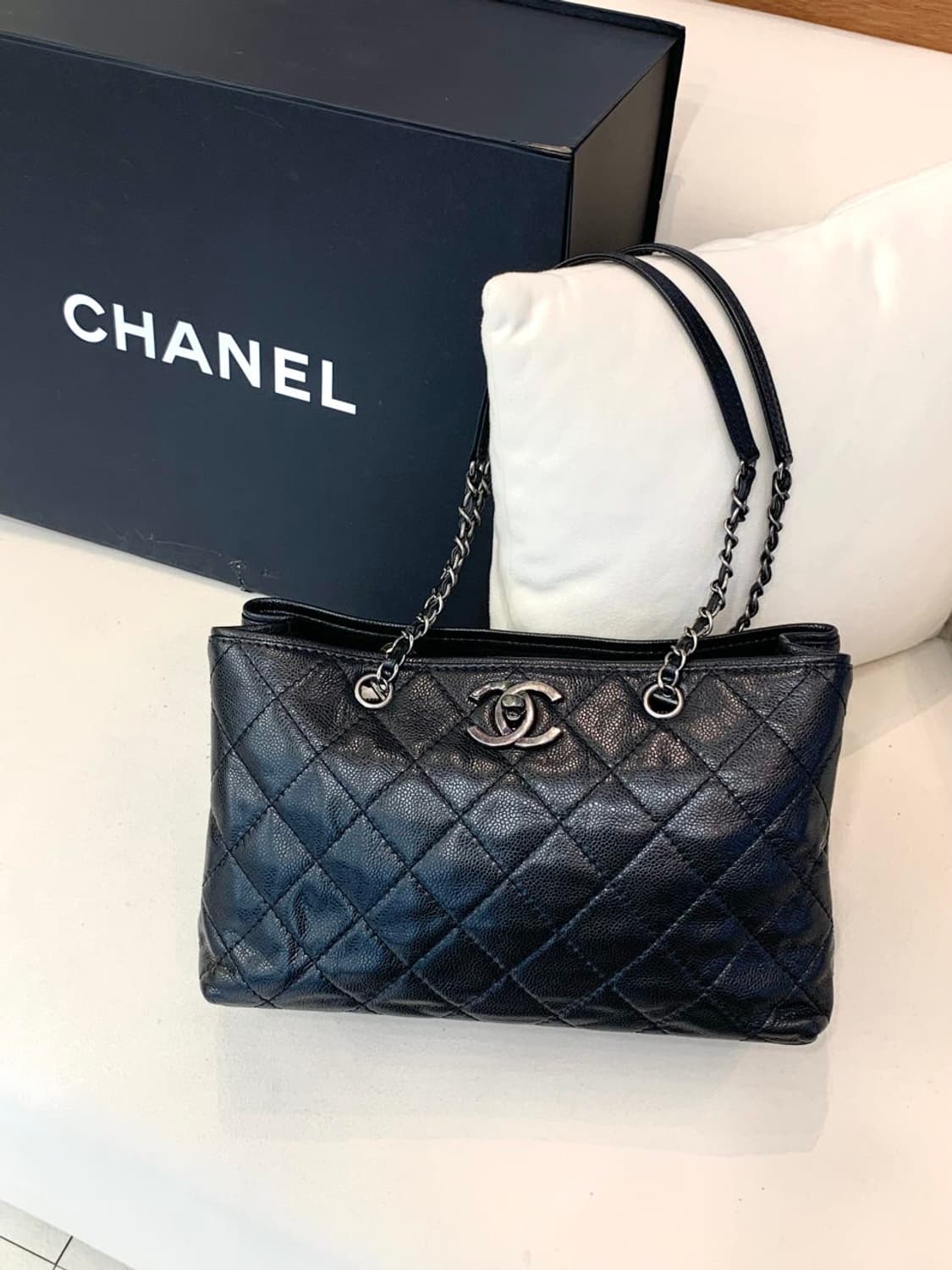 샤넬 캐비어 CC로고 쇼퍼백 (정품) 상품이미지1