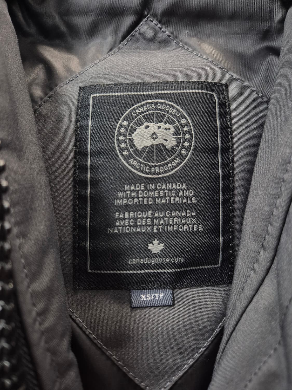 캐나다구스 여자 패딩 그레이 / XS (국내정품) 상품이미지7