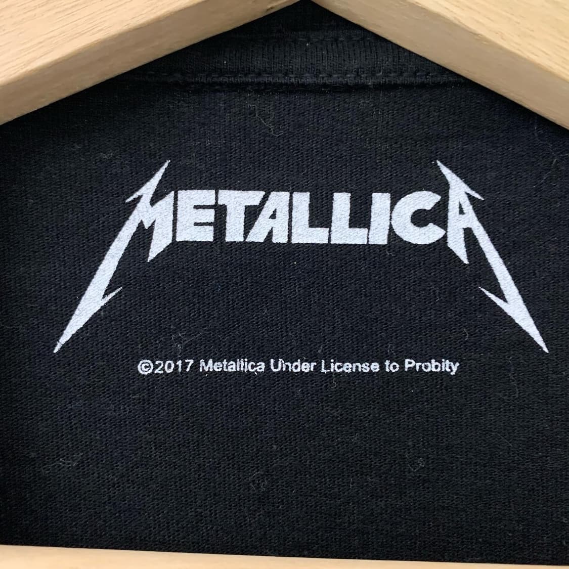 메탈리카 블랙 빅로고 하프 티셔츠 상품이미지5