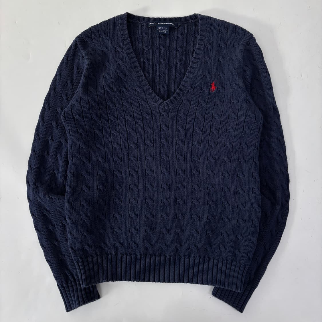 폴로 브이넥 니트  상품이미지3