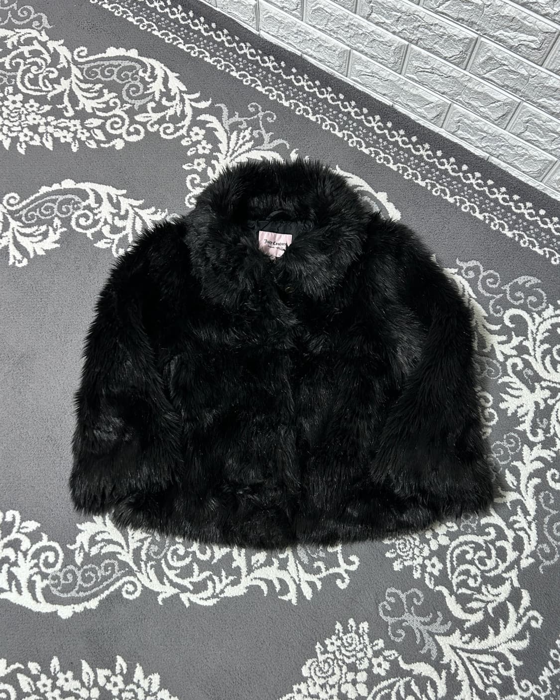 00‘s 쥬시 꾸뛰르 블랙 퍼 자켓 상품이미지1