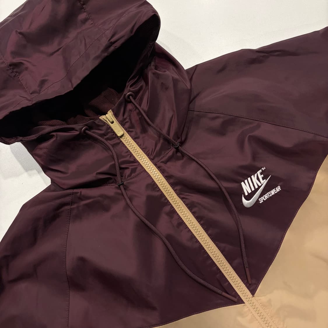 [L] 나이키 윈드러너 바람막이 자켓 파라슈트 베이지 D55 상품이미지3