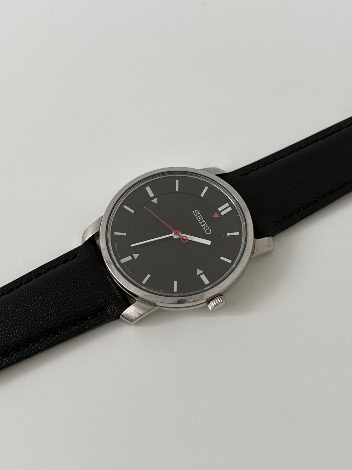 90s black dial silver quartz 상품이미지5