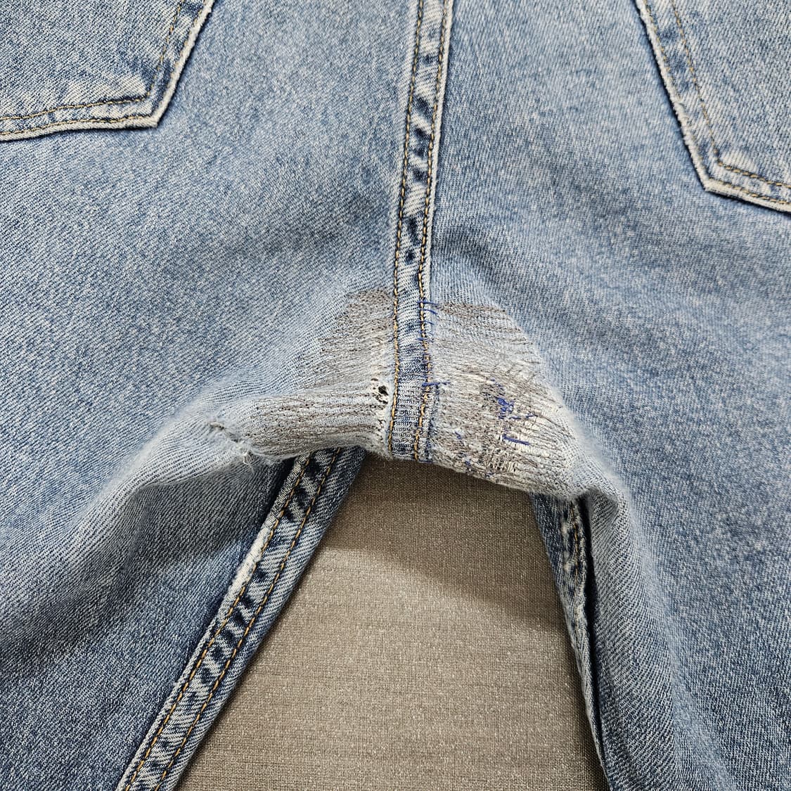 36 리바이스 511 연청 스판 데님팬츠 상품이미지3