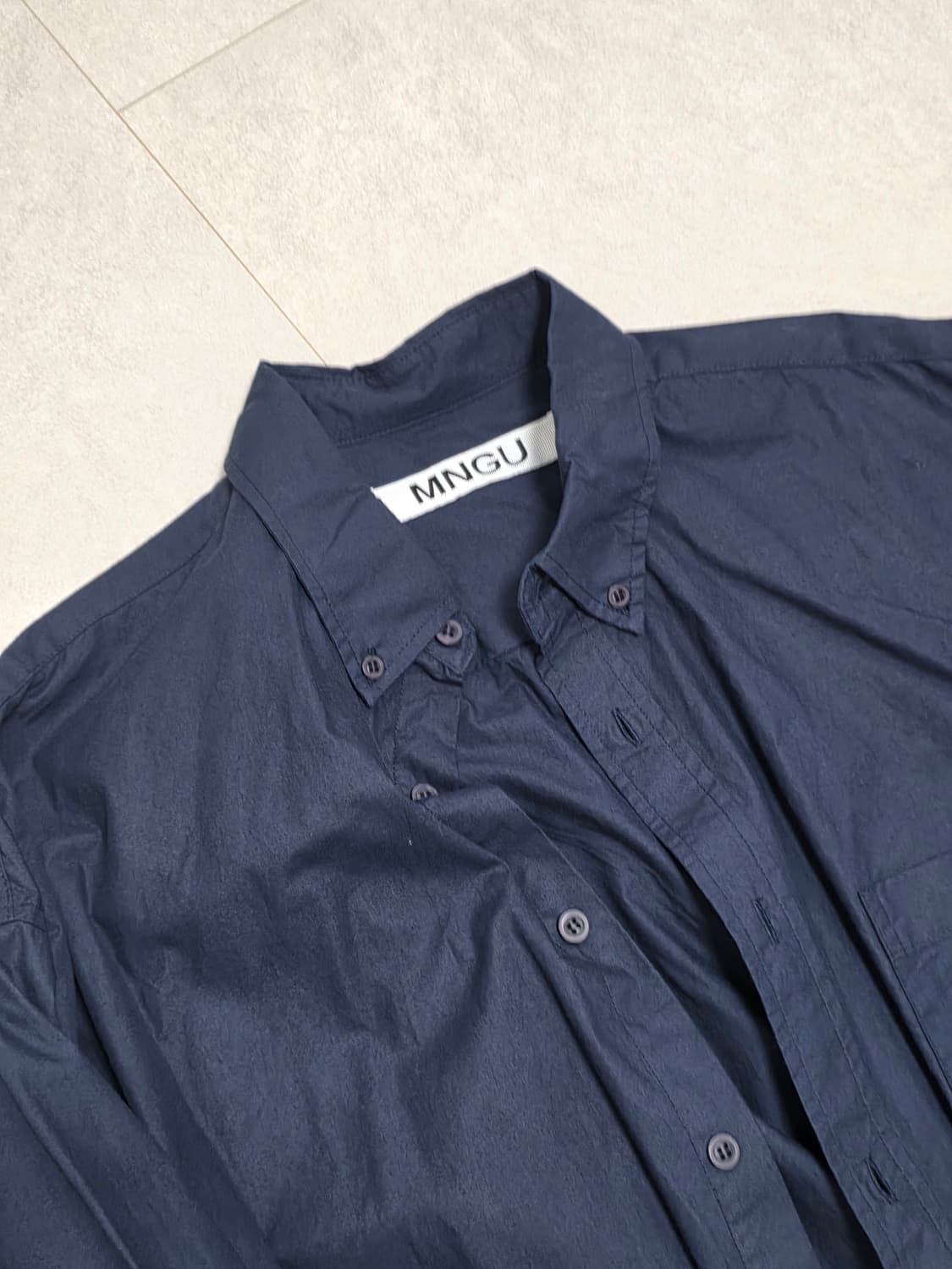 MNGU 네이비 오버핏 셔츠 (M, 100-105) 상품이미지2