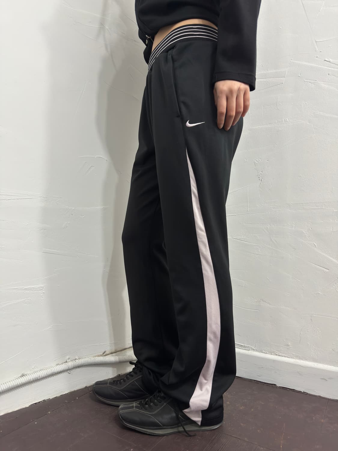 nike soft pink line pants 상품이미지1