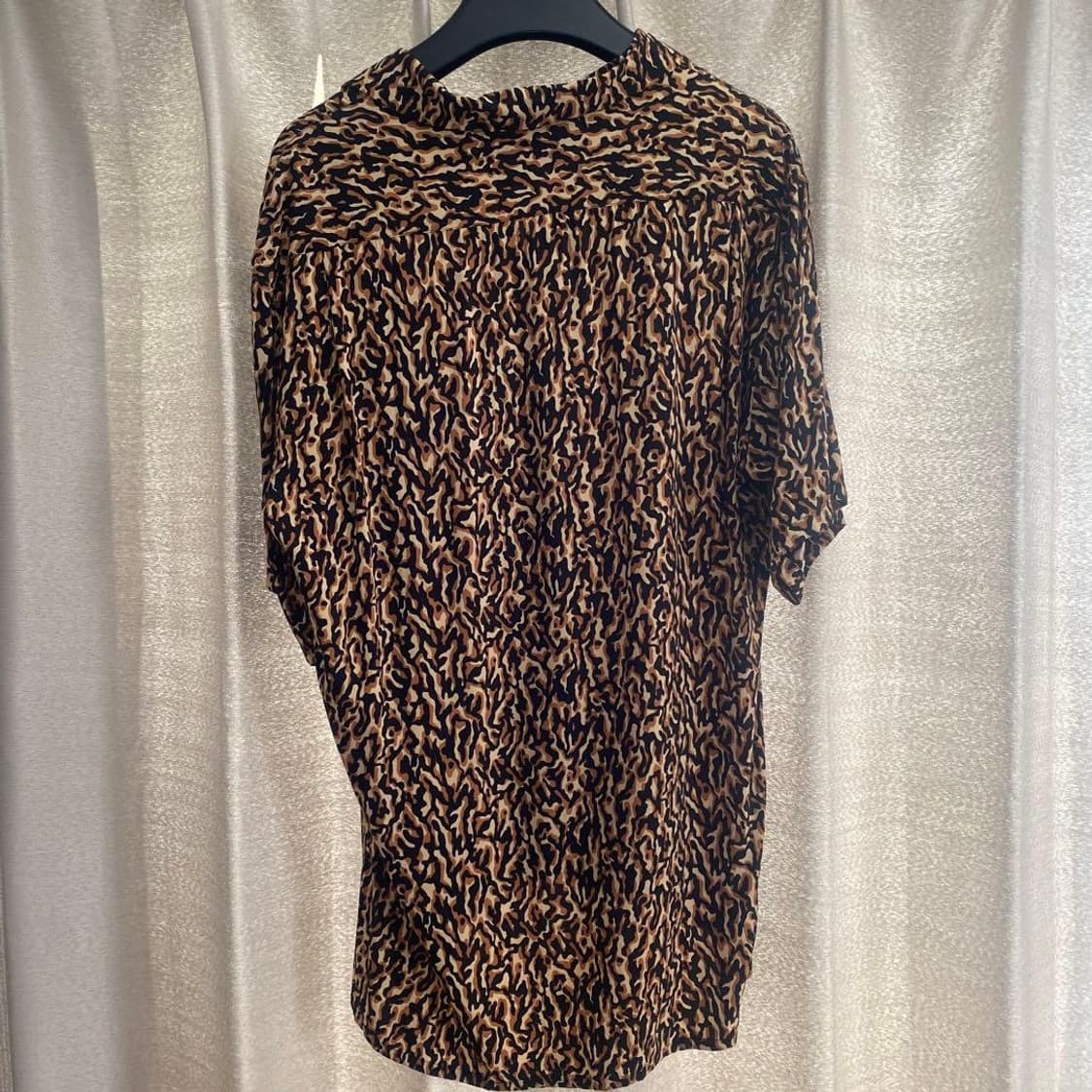 [강동원님 착용] 생로랑 21ss 레오파드 셔츠 상품이미지6