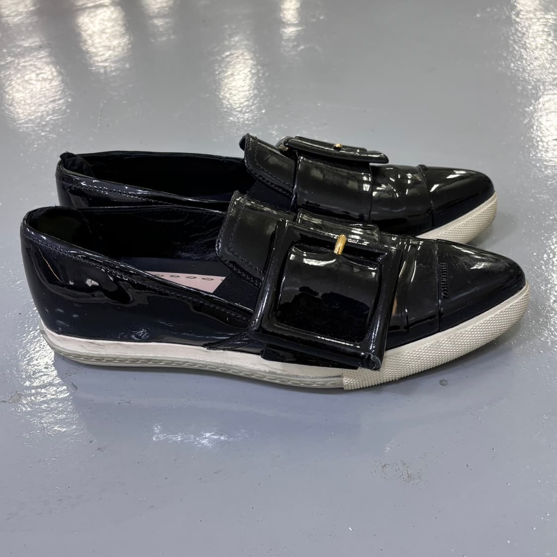 38 미우미우 페이던트 로퍼 0309E 상품이미지2