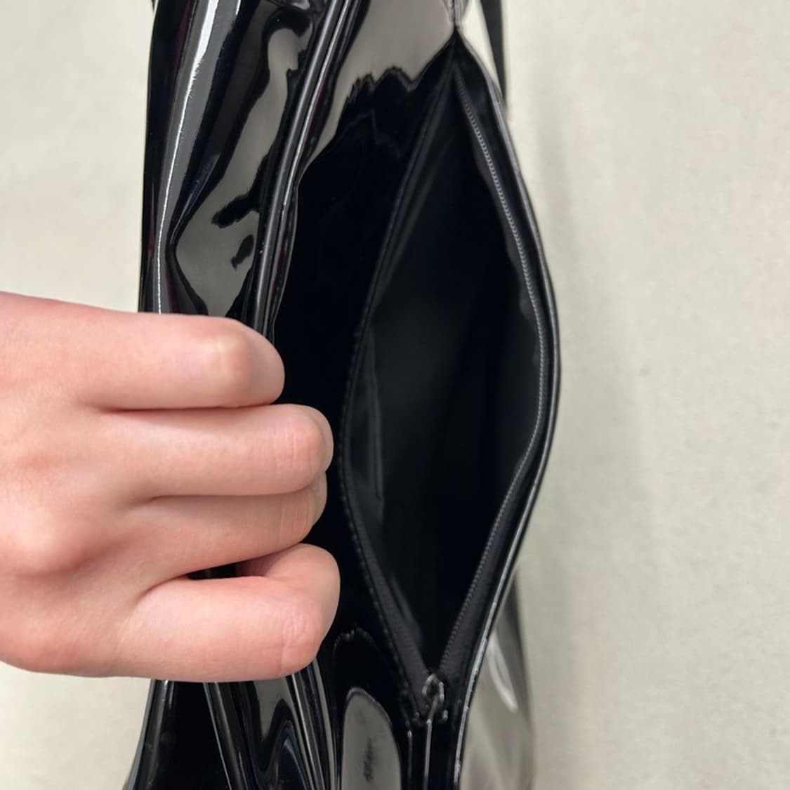 아디다스 오리지널스 빈티지 에어라이너럭스 쇼퍼백 블랙 상품이미지6