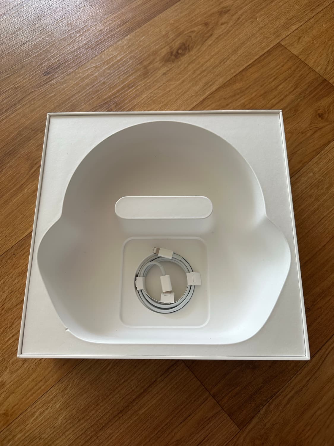 에어팟 맥스 실버 22년7월 제품  상품이미지9