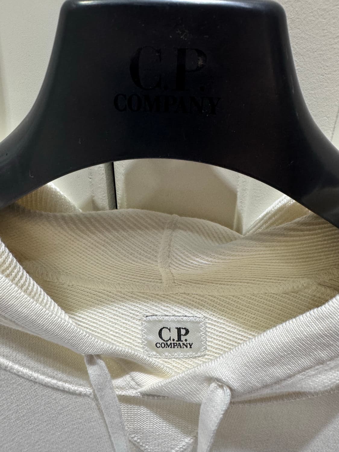 CP컴퍼니 후드 니트 상품이미지3