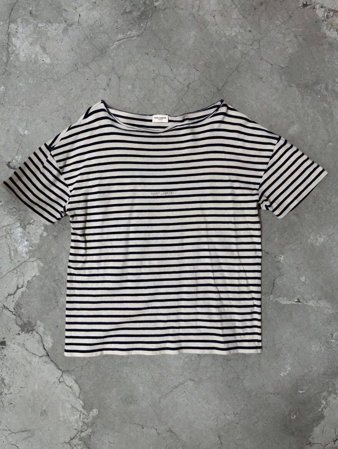 생로랑 로고 자수 프렌치 마린 스트라이프 티셔츠 상품이미지4