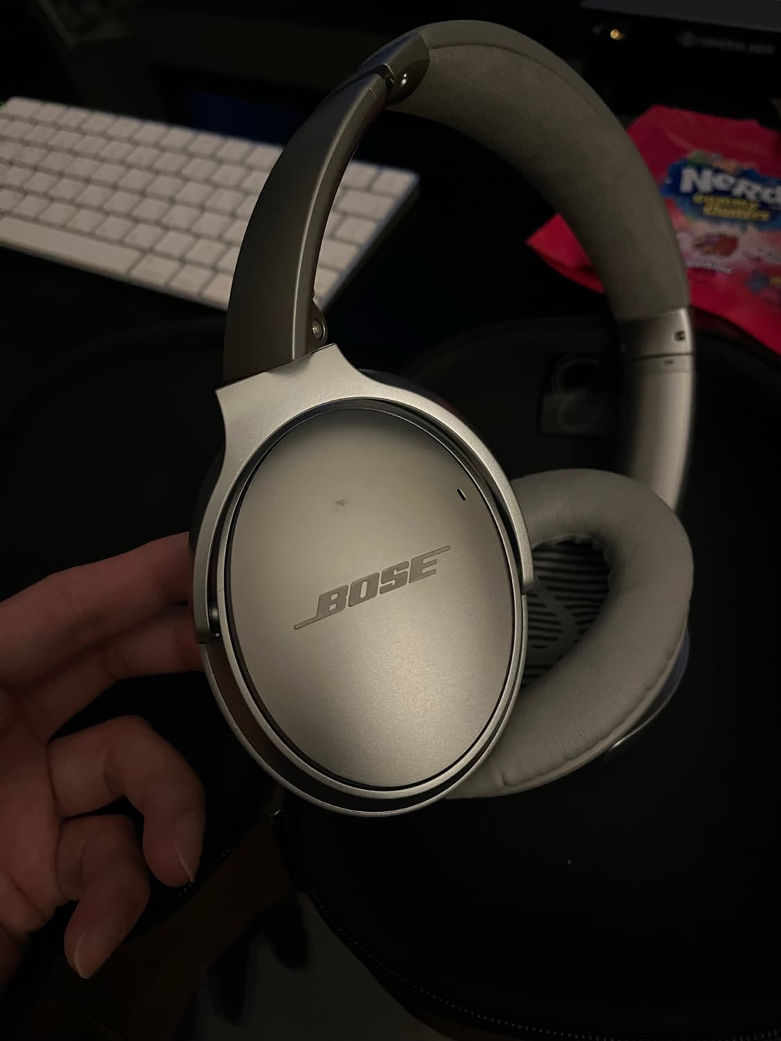 보스 qc35 실버 헤드셋 상품이미지4