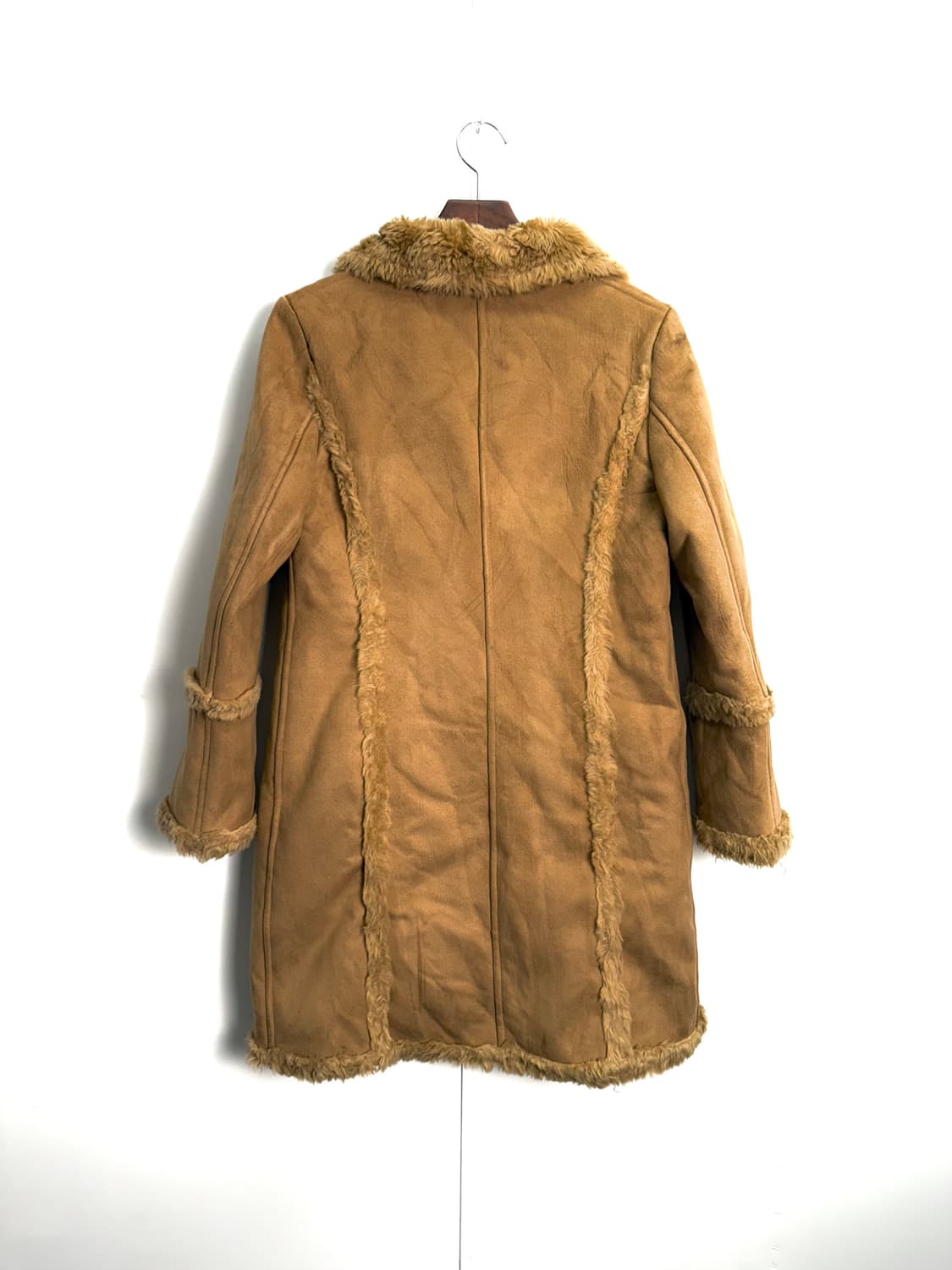 iqi 에코 스웨이드 시어링 코트 상품이미지5