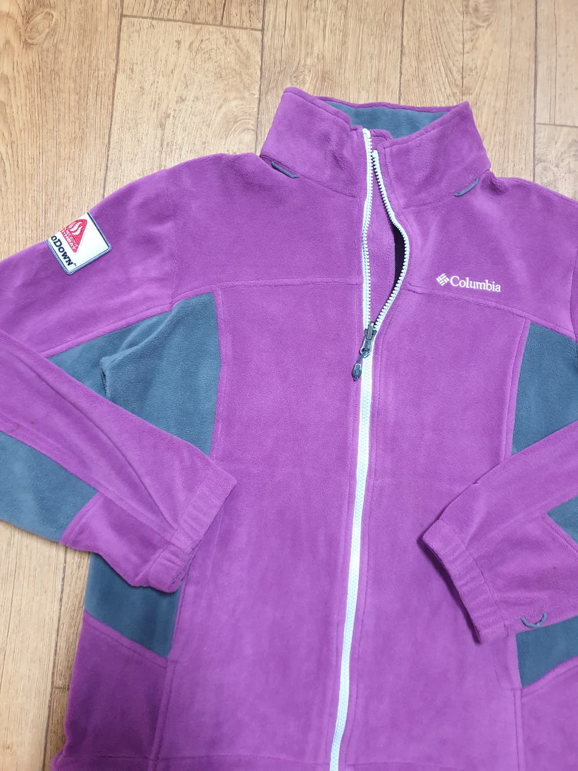 1213 컬럼비아 아웃도어 후리스 105 사이즈입니다 상품이미지4