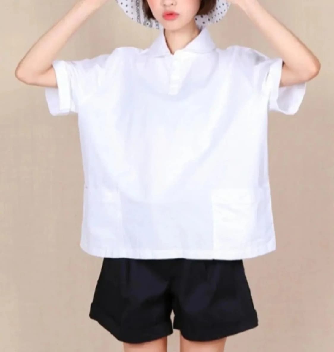 원버튼 카라 반팔티  상품이미지1