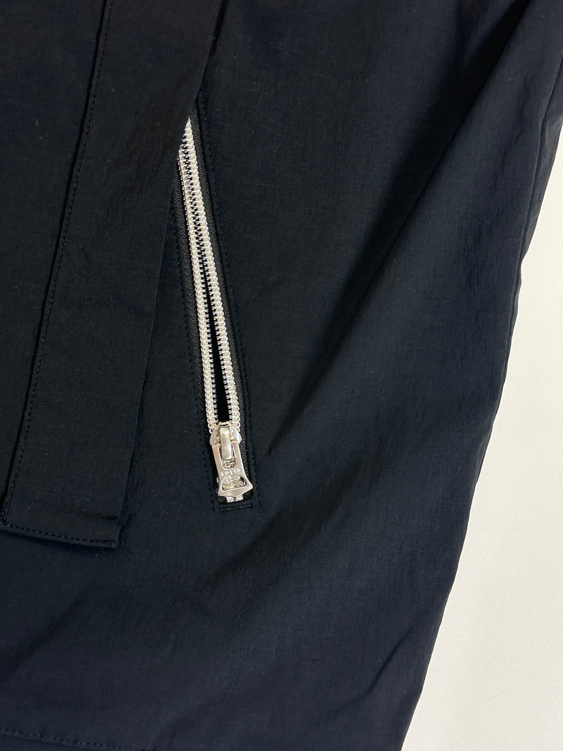 솔리드옴므 나일론후드 아노락 블랙48 상품이미지7